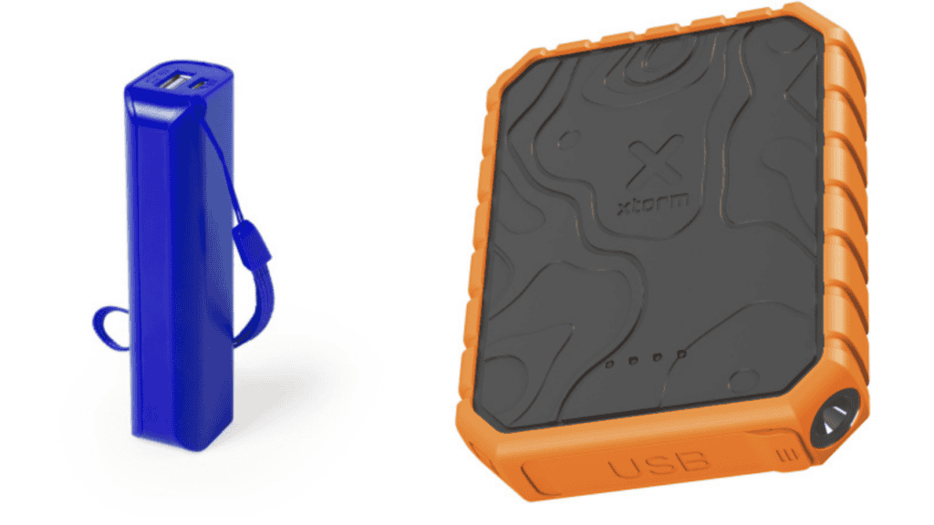 Powerbank en draagbare noodlamp voor emergency preparedness en rampenoverleving.